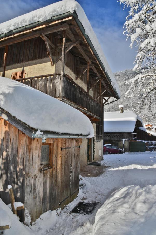 Appartement 6 Pers 70 M² Dans Chalet Chez Marie Montriond Bagian luar foto